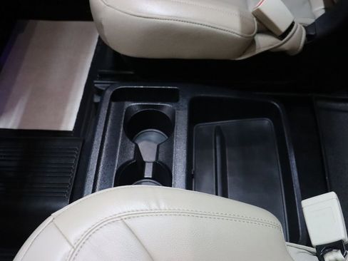 Used 2020 Ford Explorer Limited AWD/4WD image 66