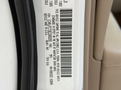 Used 2021 Jeep Grand Cherokee Limited image 23