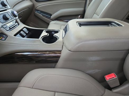 Used 2015 GMC Yukon SLT w/ Open Road Package image 22