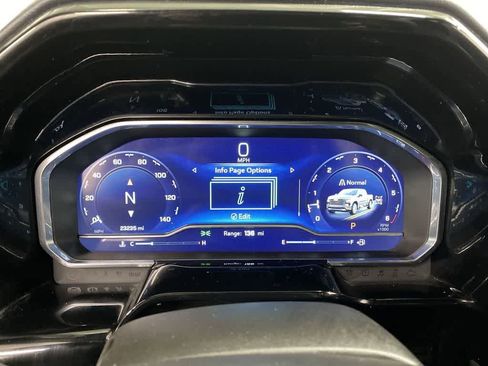 Used 2023 Chevrolet Silverado 1500 High Country w/ Technology Package image 26