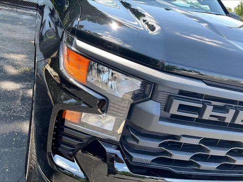 Used 2025 Chevrolet Silverado 1500 Custom AWD/4WD image 27
