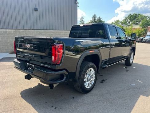 Used 2022 GMC Sierra 3500 Denali w/ Denali Ultimate Package AWD/4WD image 5