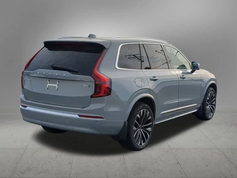 New 2026 Volvo XC90 B6 Plus w/ Protection Package Premier image 6