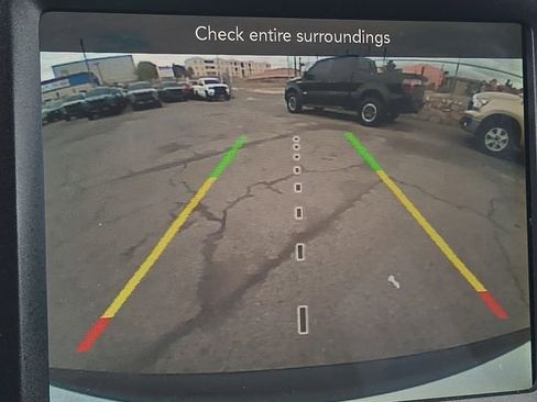 Used 2019 Jeep Cherokee Trailhawk AWD/4WD image 28