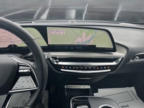 Certified 2024 Cadillac Lyriq Luxury image 15