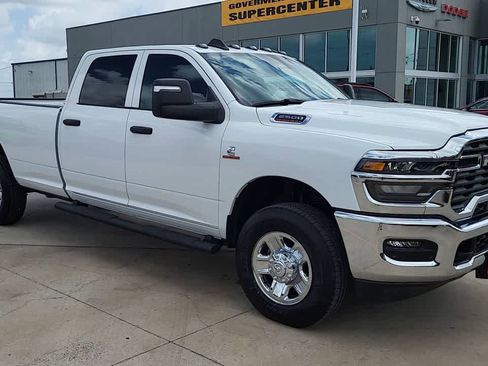 New 2026 RAM 2500 Tradesman AWD/4WD image 2