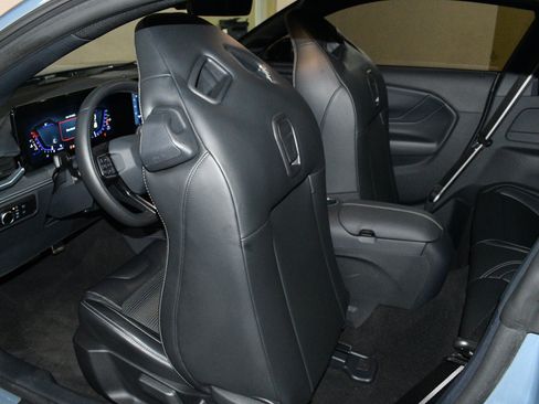 Used 2024 Ford Mustang GT Premium w/ GT Performance Package RWD image 15