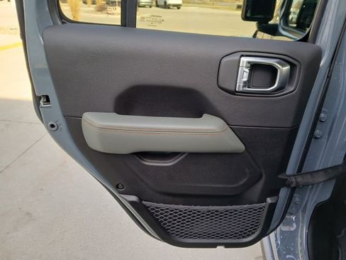 New 2026 Jeep Gladiator Mojave AWD/4WD image 13