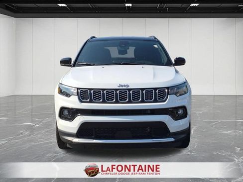 Used 2024 Jeep Compass Limited AWD/4WD image 8