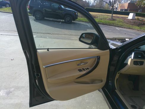 Used 2016 BMW 328i Sedan image 17