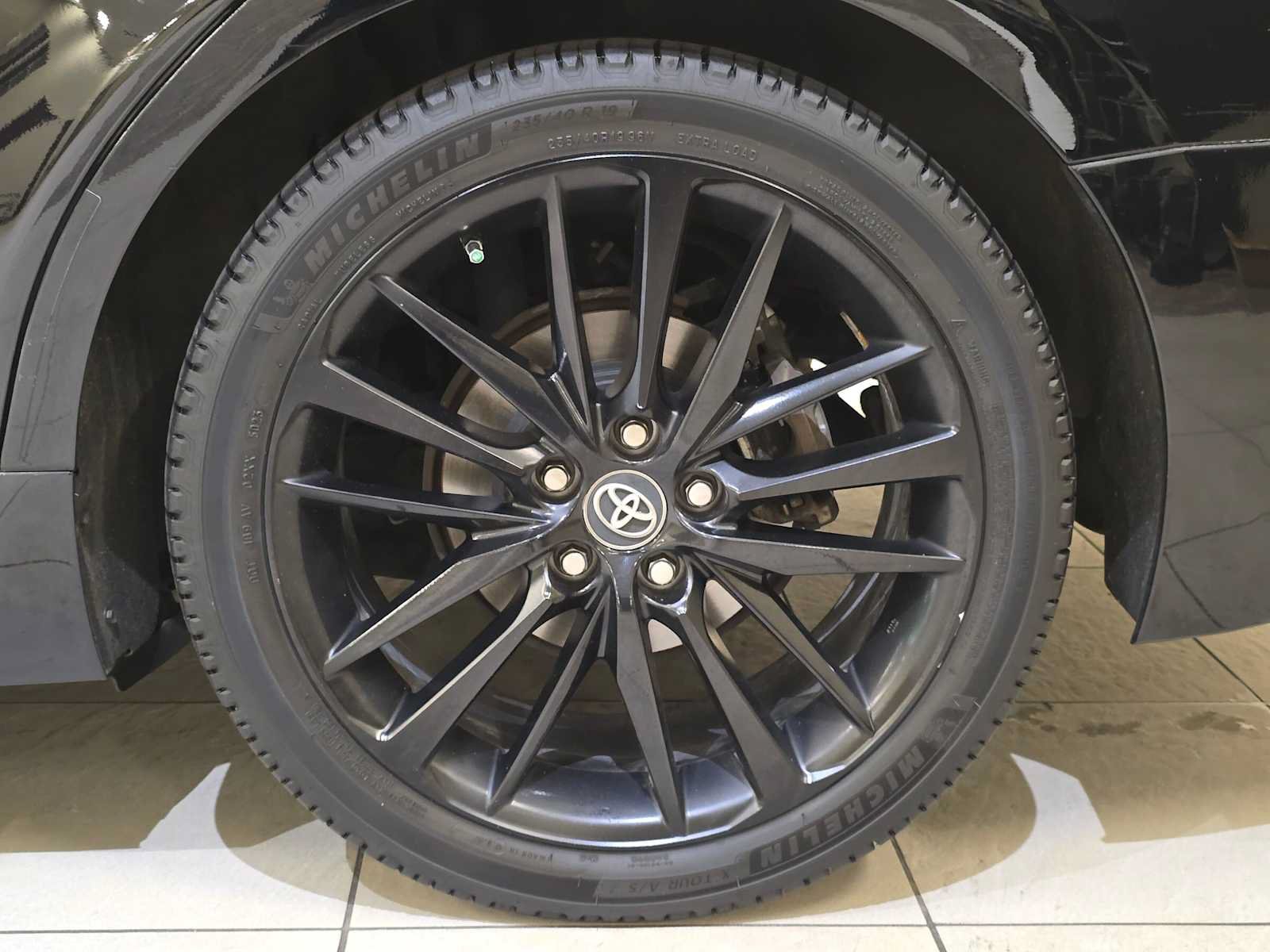 Used 2018 Toyota Camry XSE w/ Audio Package FWD image 8