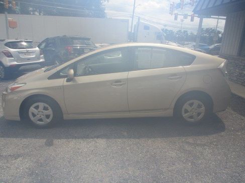 Used 2011 Toyota Prius Two FWD image 5