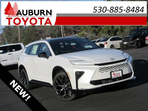 New 2026 Toyota Crown Signia Limited image 1