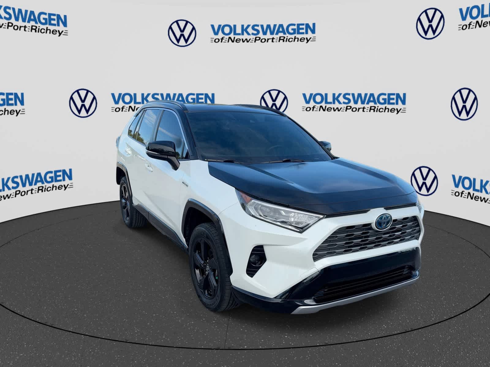 Used 2021 Toyota RAV4 XSE w/ XSE Grade Weather Package AWD/4WD image 16
