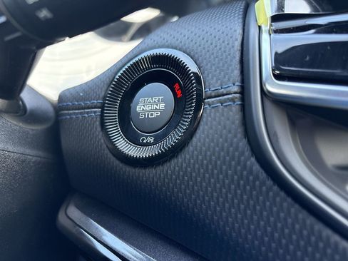 New 2026 Jeep Compass Latitude image 11