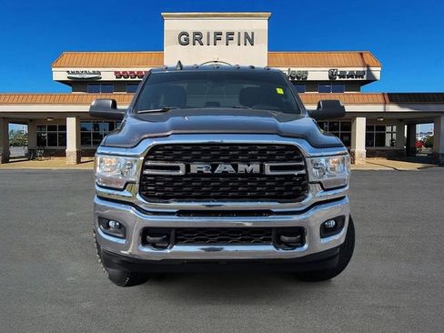 Used 2022 RAM 2500 Big Horn w/ Snow Chief Group AWD/4WD image 12