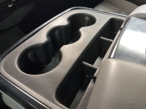 Used 2018 Chevrolet Silverado 1500 LT w/ Texas Edition AWD/4WD image 26
