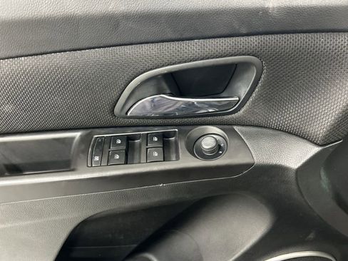 Used 2014 Chevrolet Cruze LT w/ All-Star Edition FWD image 11