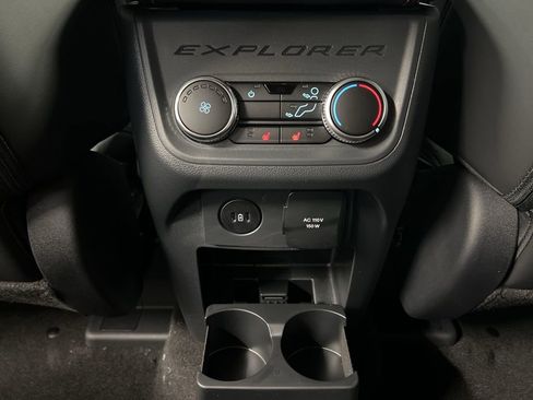 New 2026 Ford Explorer ST-Line image 32