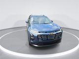 Used 2025 Chevrolet Equinox LT w/ Convenience Package II image 3