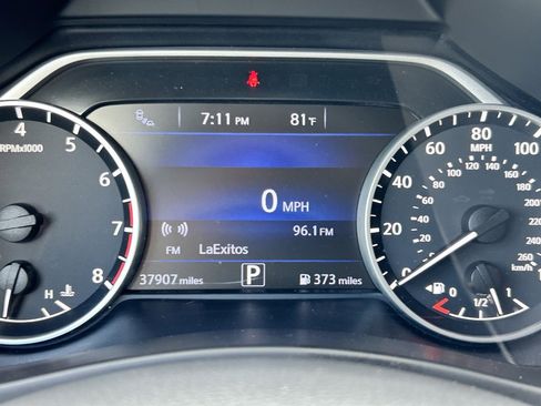 Certified 2022 Nissan Murano SV image 9