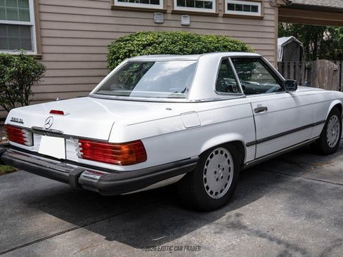 Used 1988 Mercedes-Benz 560 SL image 8