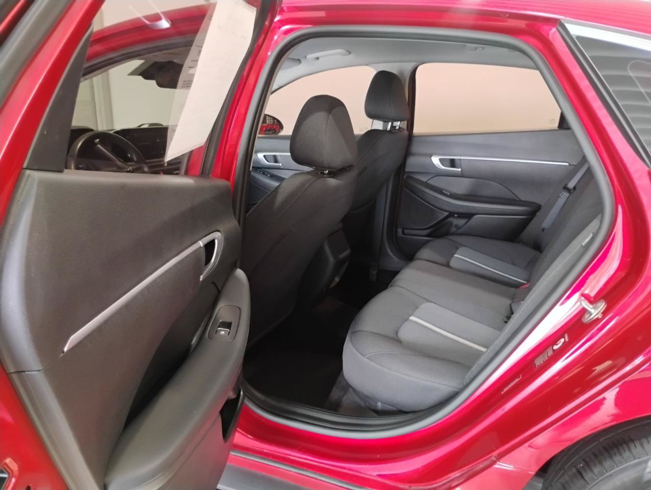 Used 2021 Hyundai Sonata SE FWD image 33