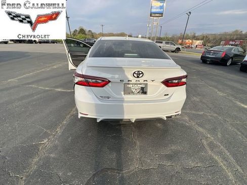 Used 2023 Toyota Camry SE image 30