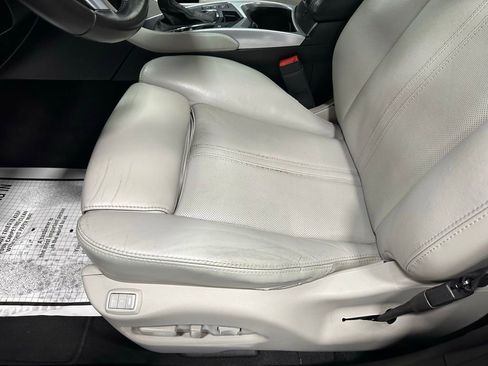 Used 2015 Cadillac SRX Performance w/ Driver Awareness Package image 13