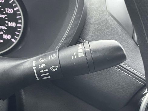 Certified 2025 Nissan Sentra SV image 22