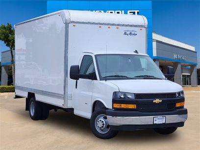 New 2025 Chevrolet Express 3500 w/ Power Convenience Package