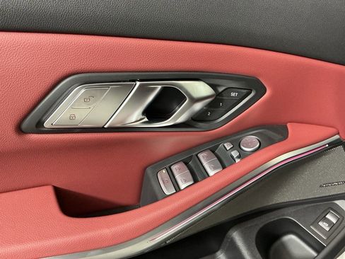 New 2026 BMW 330i Sedan w/ M Sport Package image 18