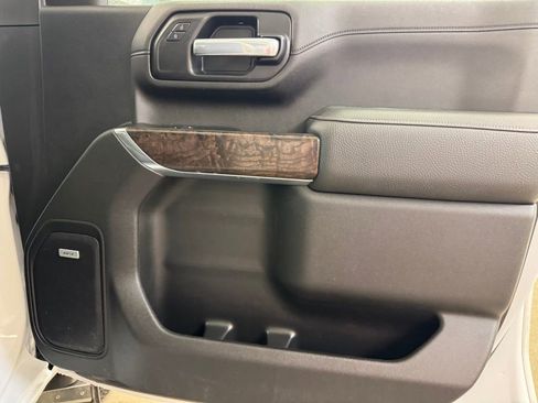 Used 2021 GMC Sierra 3500 Denali w/ Denali Ultimate Package image 29