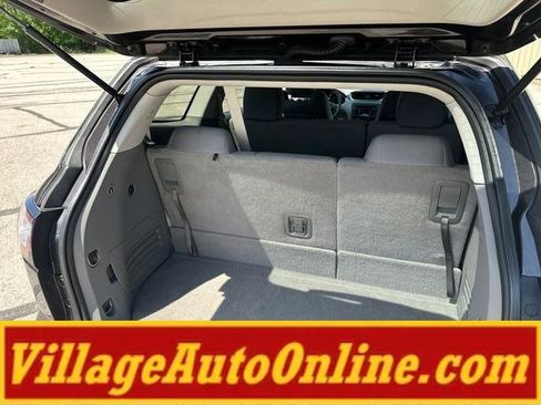 Used 2017 Chevrolet Traverse LS AWD/4WD image 32