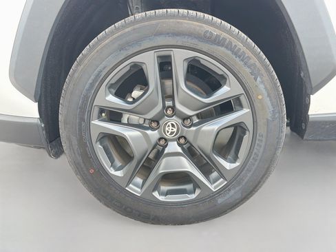 Used 2024 Toyota RAV4 Adventure AWD/4WD image 39