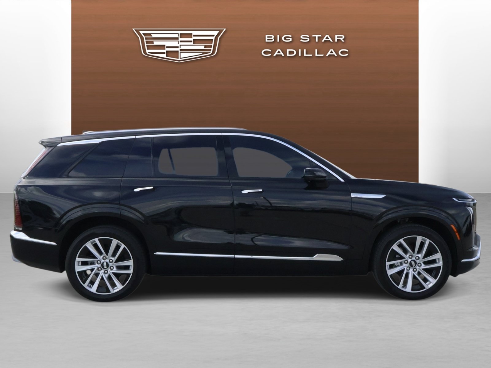 Certified 2027 Cadillac Vistiq Luxury w/ LPO, Floor Liner Package AWD/4WD image 6