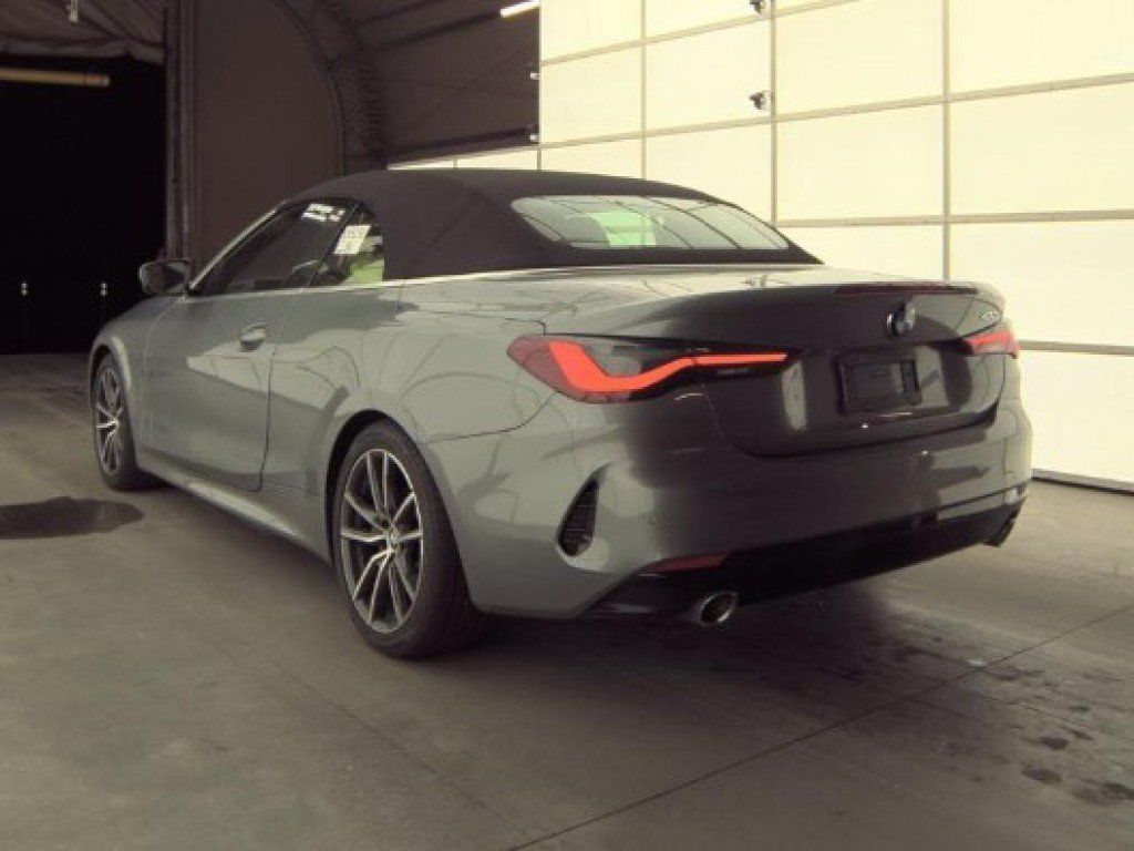 Used 2025 BMW 430i Convertible RWD image 6