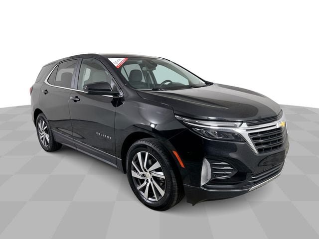 Used 2024 Chevrolet Equinox LT FWD image 2