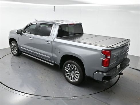 Used 2024 Chevrolet Silverado 1500 High Country image 38