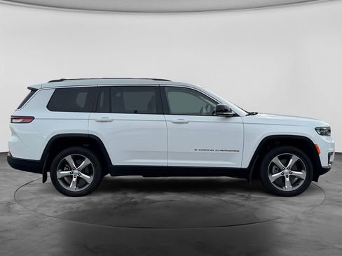 Used 2022 Jeep Grand Cherokee L Limited w/ Luxury Tech Group II AWD/4WD image 9