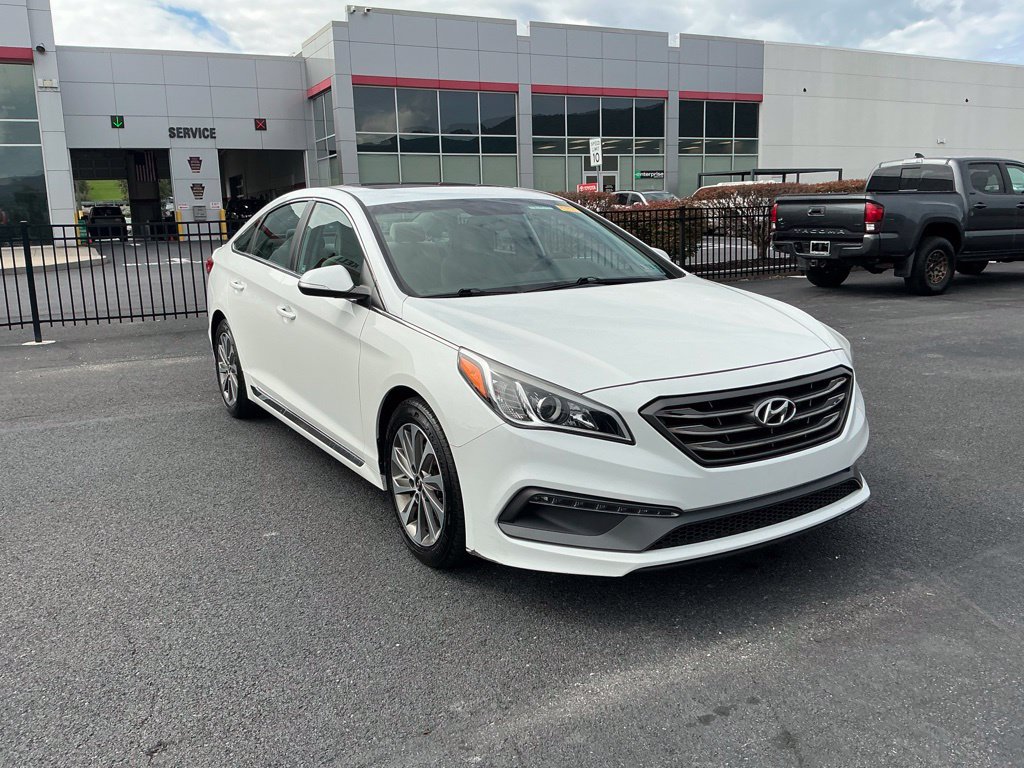 Used 2016 Hyundai Sonata Sport FWD image 3