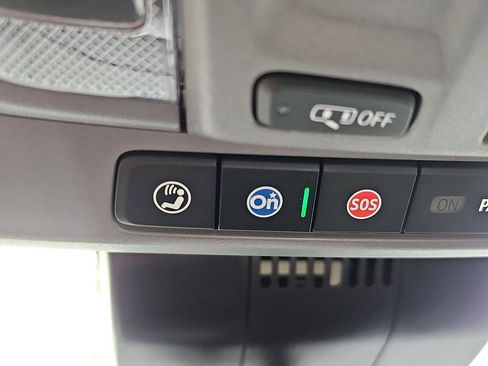 New 2025 Chevrolet Silverado 1500 Custom image 19