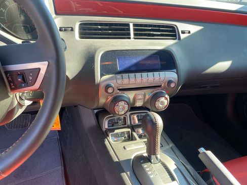 Used 2010 Chevrolet Camaro SS w/ RS Package RWD image 11