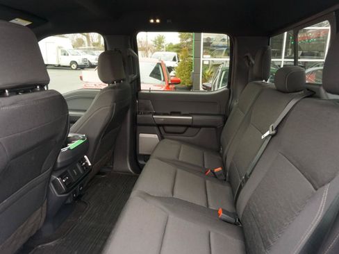 Used 2022 Ford F150 XLT w/ Equipment Group 302A High AWD/4WD image 8