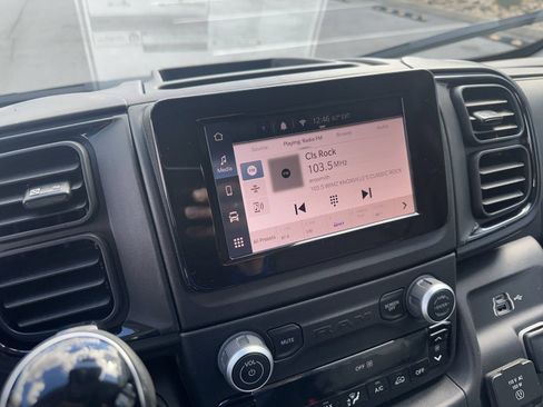 New 2025 RAM ProMaster 1500 w/ Convenience Group FWD image 31