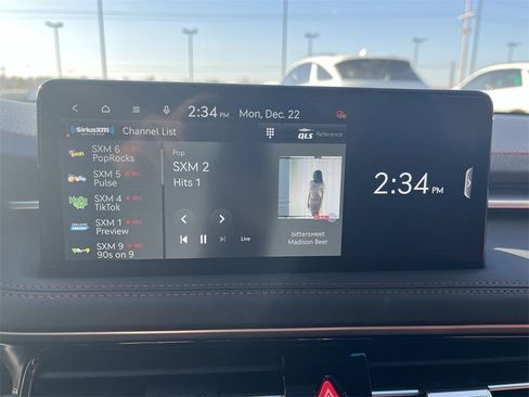 Used 2025 Genesis G70 3.3T Advanced w/ Sport Prestige Package image 12