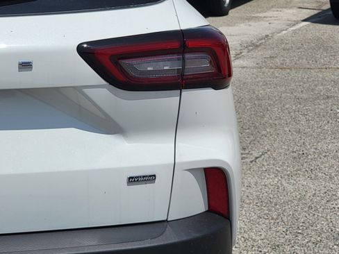 New 2024 Ford Escape SE w/ PHEV Premium Package FWD image 6