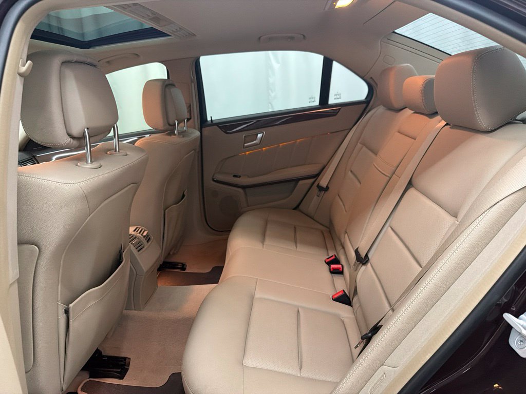 Used 2013 Mercedes-Benz E 350 Sedan image 21