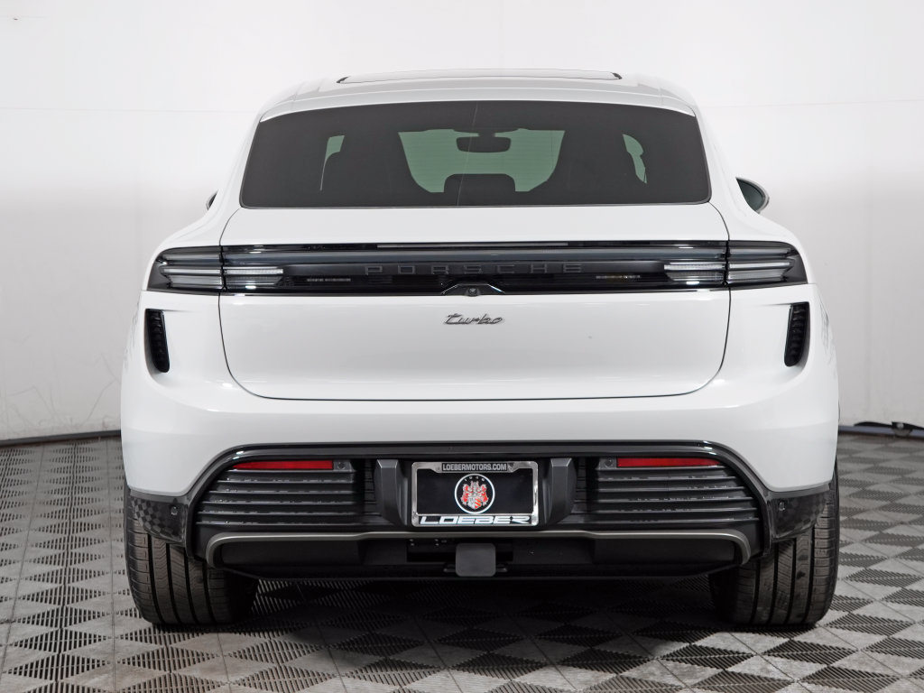 Used 2026 Porsche Macan Turbo Electric AWD/4WD image 6