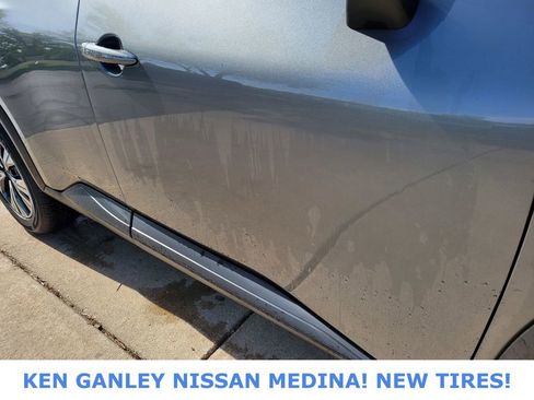 Used 2023 Nissan Rogue SV AWD/4WD image 13